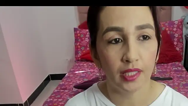 Karoline Moore online show from 20, 2, 2025