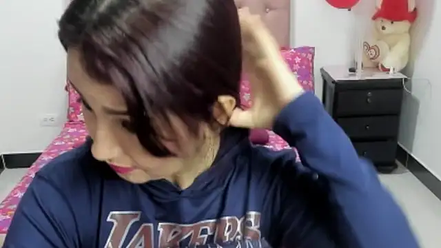 Karoline Moore online show from 21, 2, 2025