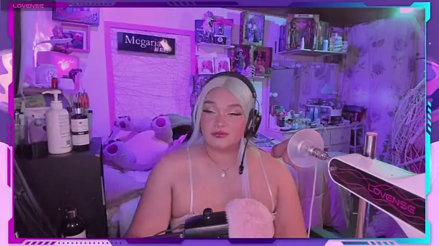 MegariaB online show from 13, 9, 2025