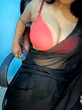 Dayna-36 online show from 4, 3, 2025