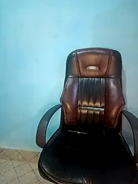 Dayna-36 online show from 5, 3, 2025