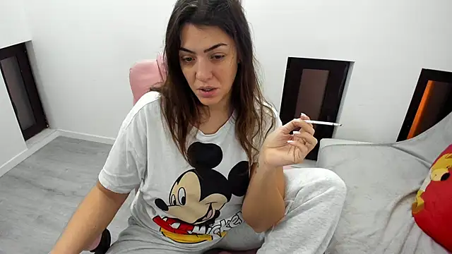 Dyana Kaylinn online show from 15, 1, 2026