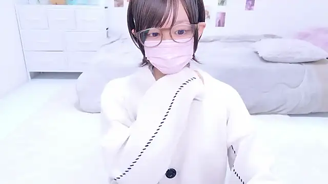 Snapshot of 963_kurumi chatting on 13, 10, 2025 963 kurumi online show from 13, 10, 2025