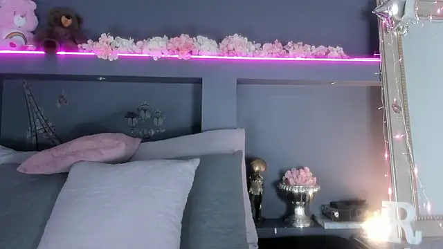 rosemonrooe online show from 29, 1, 2025