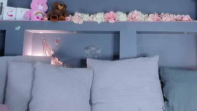 rosemonrooe online show from 1, 2, 2025