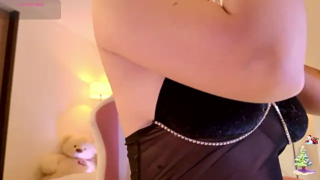 Snapshot of KaylaCollinsX chatting on 3, 2, 2026 KaylaCollinsX online show from 3, 2, 2026