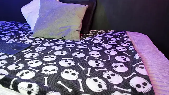 Snapshot of gasaiusagi_golden chatting on 11, 9, 2025 gasaiusagi golden online show from 11, 9, 2025