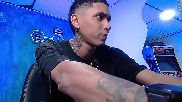 Liam lee online show from 7, 12, 2024