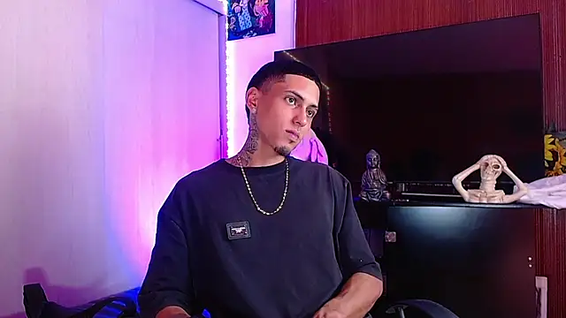 Liam lee online show from 4, 12, 2025