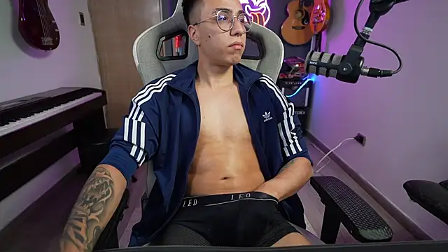 granxarma960 online show from 13, 2, 2025