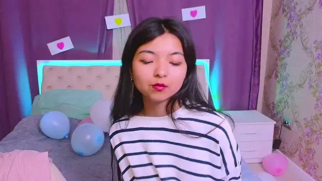 Shy Kira online show from 11, 2, 2025