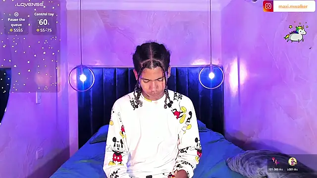 Maxim-Walker online show from 21, 10, 2025