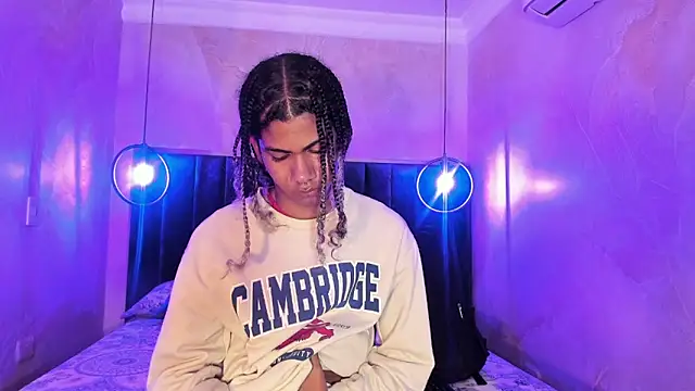 Maxim-Walker online show from 26, 11, 2025