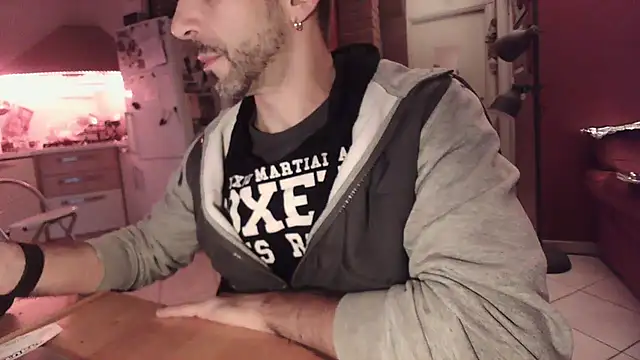 fenicexxx online show from 2, 12, 2024