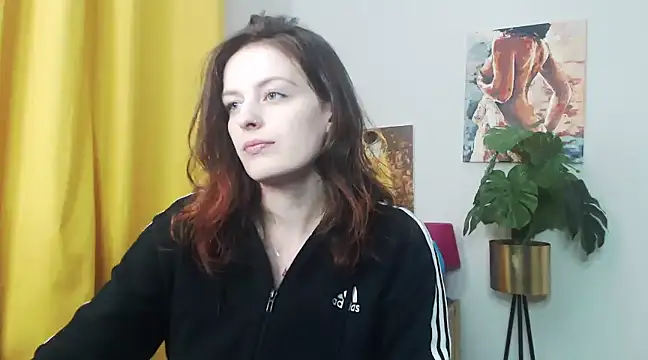 Snapshot of juicyNadine chatting on 13, 1, 2025 juicyNadine online show from 13, 1, 2025