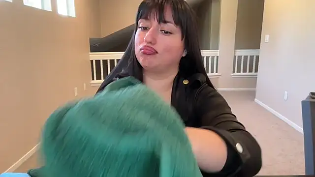 rubybabyxo online show from 28, 10, 2025