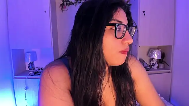 Snapshot of CANDYGABYY chatting on 12, 6, 2026 CANDYGABYY online show from 12, 6, 2026
