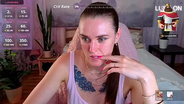 Snapshot of Bella__Swoon chatting on 7, 7, 2026 Bella Swoon online show from 7, 7, 2026