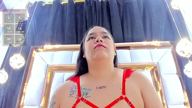 RileySweett online show from 9, 11, 2025