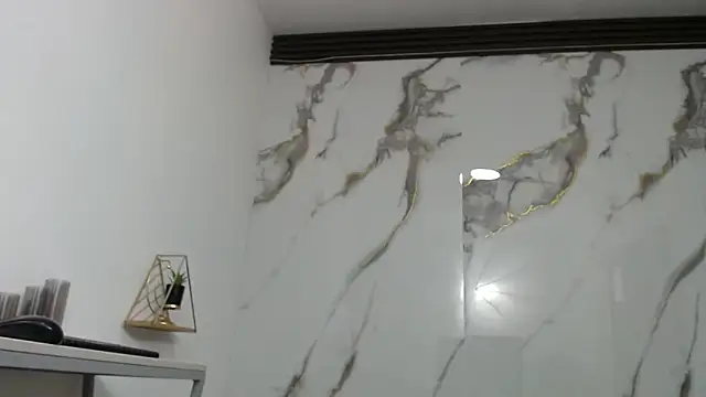 Lindsey8 online show from 1, 4, 2026