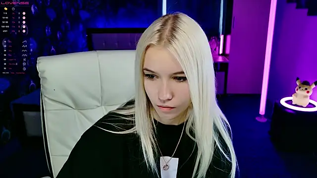 ShhhO O online show from 28, 9, 2025