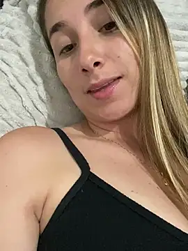 Snapshot of Iris_love18 chatting on 30, 1, 2025 Iris love18 online show from 30, 1, 2025