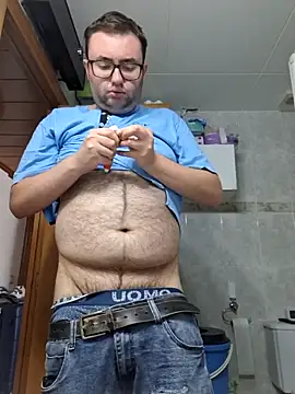 Snapshot of Javier_bear chatting on 3, 6, 2026 Javier bear online show from 3, 6, 2026