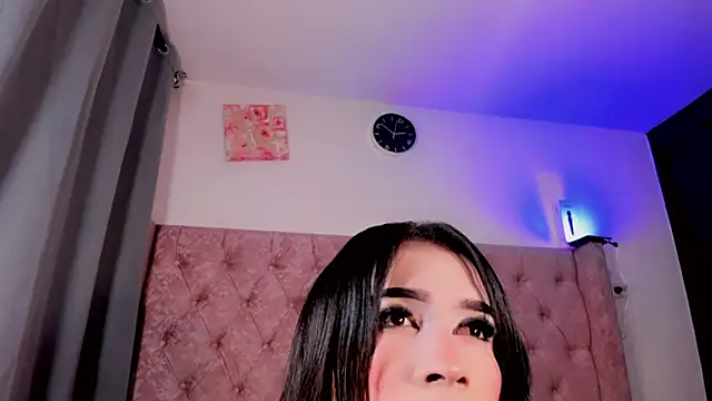 kimMaddiee online show from 27, 5, 2026