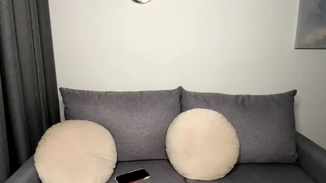 DannaCelisss online show from 10, 4, 2026