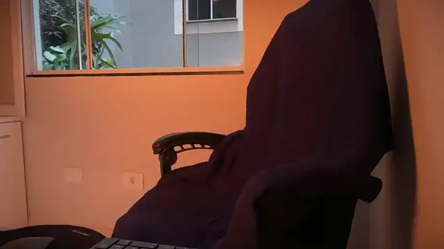 Smoker Ginger online show from 17, 7, 2026