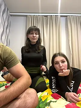 Niht Angels online show from 30, 9, 2025