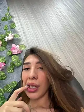 Snapshot of NICOLSKINNY1 chatting on 30, 4, 2026 NICOLSKINNY1 online show from 30, 4, 2026