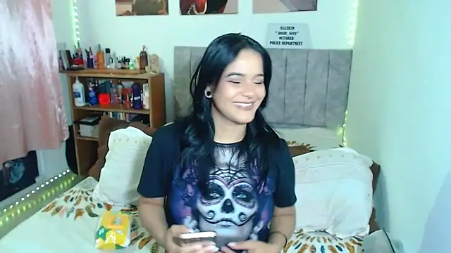 JossieGrey online show from 21, 1, 2025