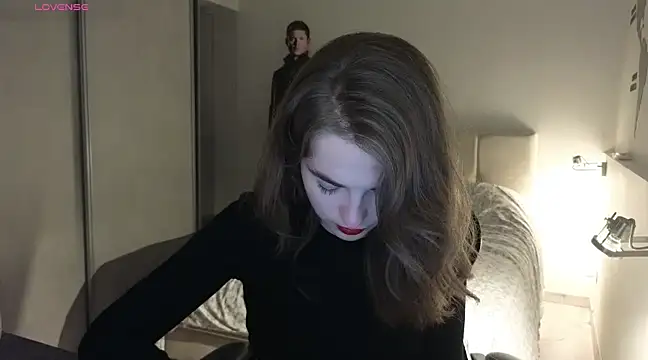 Miss Aliannaa online show from 1, 1, 2025