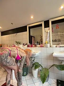 Snapshot of Stella-Kink chatting on 18, 2, 2026 Stella-Kink online show from 18, 2, 2026