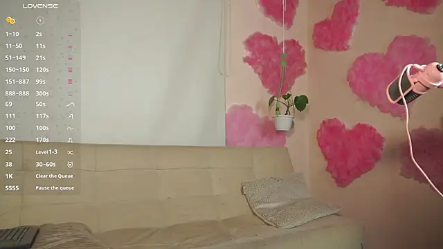 roselinedior online show from 5, 3, 2025