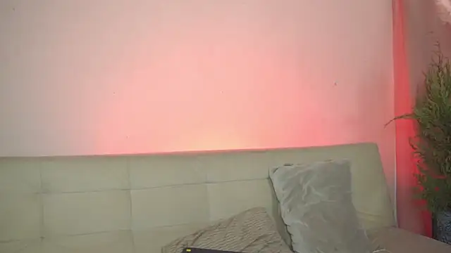 roselinedior online show from 19, 3, 2025