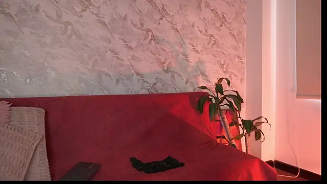 roselinedior online show from 20, 9, 2025