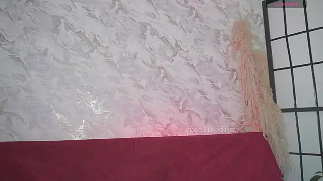 roselinedior online show from 15, 3, 2026