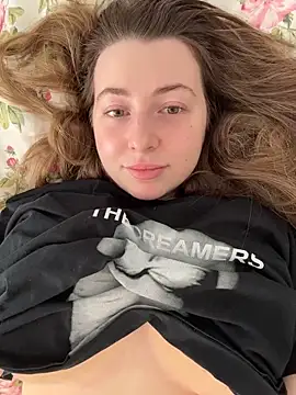 curvyflawless online show from 31, 3, 2026