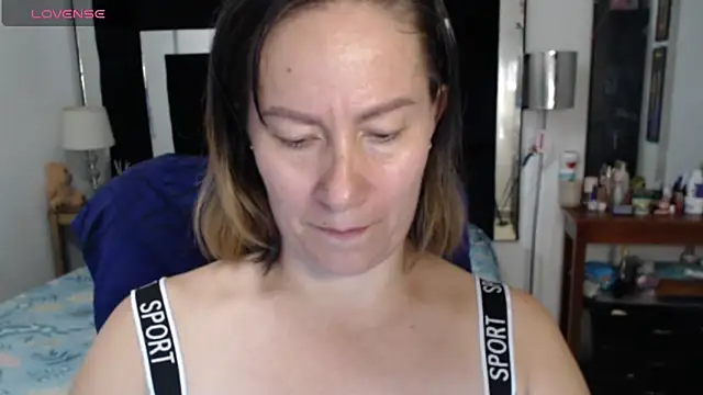 Snapshot of CATRINA-83 chatting on 16, 4, 2026 CATRINA-83 online show from 16, 4, 2026