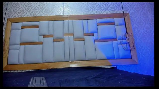 arl chloee online show from 5, 11, 2025