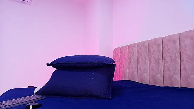 Snapshot of arl_chloee chatting on 21, 2, 2026 arl chloee online show from 21, 2, 2026