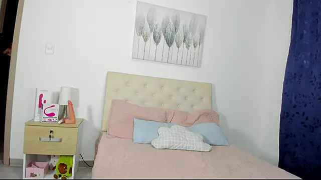 brenda x 69 online show from 4, 11, 2025