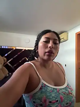 Snapshot of emmyjhonson07 chatting on 15, 11, 2025 emmyjhonson07 online show from 15, 11, 2025