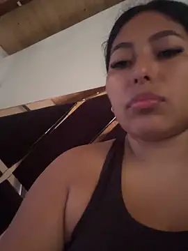 emmyjhonson07 online show from 27, 3, 2026