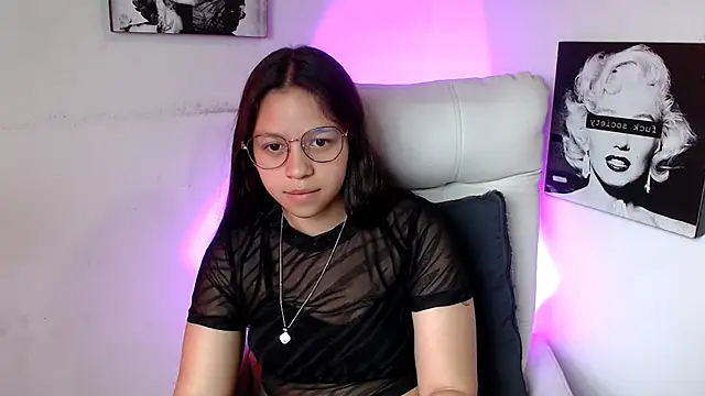 SamanthaRoldaan online show from 15, 3, 2025