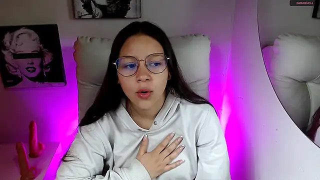 Snapshot of SamanthaRoldaan chatting on 13, 2, 2026 SamanthaRoldaan online show from 13, 2, 2026