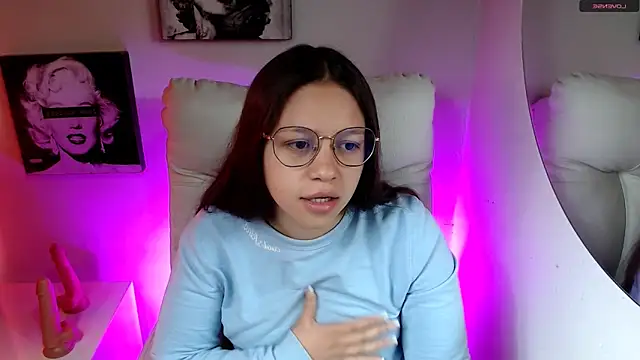 Snapshot of SamanthaRoldaan chatting on 14, 2, 2026 SamanthaRoldaan online show from 14, 2, 2026