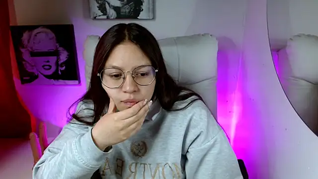 Snapshot of SamanthaRoldaan chatting on 20, 2, 2026 SamanthaRoldaan online show from 20, 2, 2026